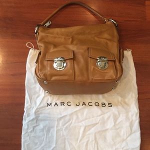 Marc Jacobs multi pocket large camel color
